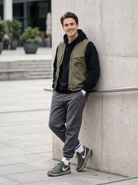 C1ty Premium Cordura – Wear with relaxed-fit charcoal joggers, a black oversized hoodie, and a functional utility vest to lean into modern streetwear trends.