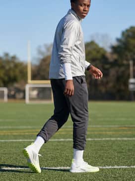 F50 Sparkfusion League Mid Cut Turf Soccer Shoes Kids – For cooler weather practice, pair these shoes with thermal compression leggings, a long-sleeved base layer, and a sleek windbreaker in silver or white.