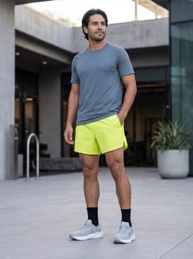 Gt2000 14 Atc – Bright neon yellow performance shorts and a slate grey seamless t-shirt, finished with high-performance ankle socks to highlight the shoe's sleek silver details.