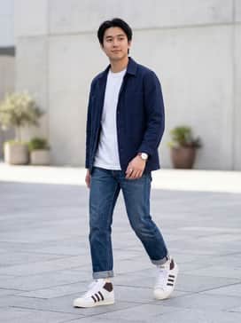 Pair with cuffed raw denim jeans, a white heavy-gauge t-shirt, and a navy blue workwear chore jacket for a timeless, rugged look.