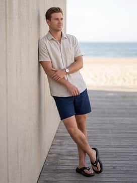 Ua Ignite Pro 8 T – Wear with classic navy blue board shorts and a breathable linen short-sleeve shirt for a comfortable beach-to-boardwalk transition.